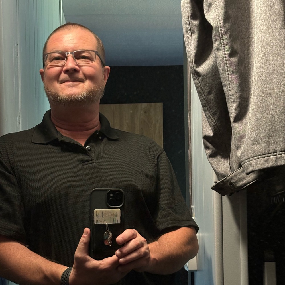 Meet your Posher, Heath